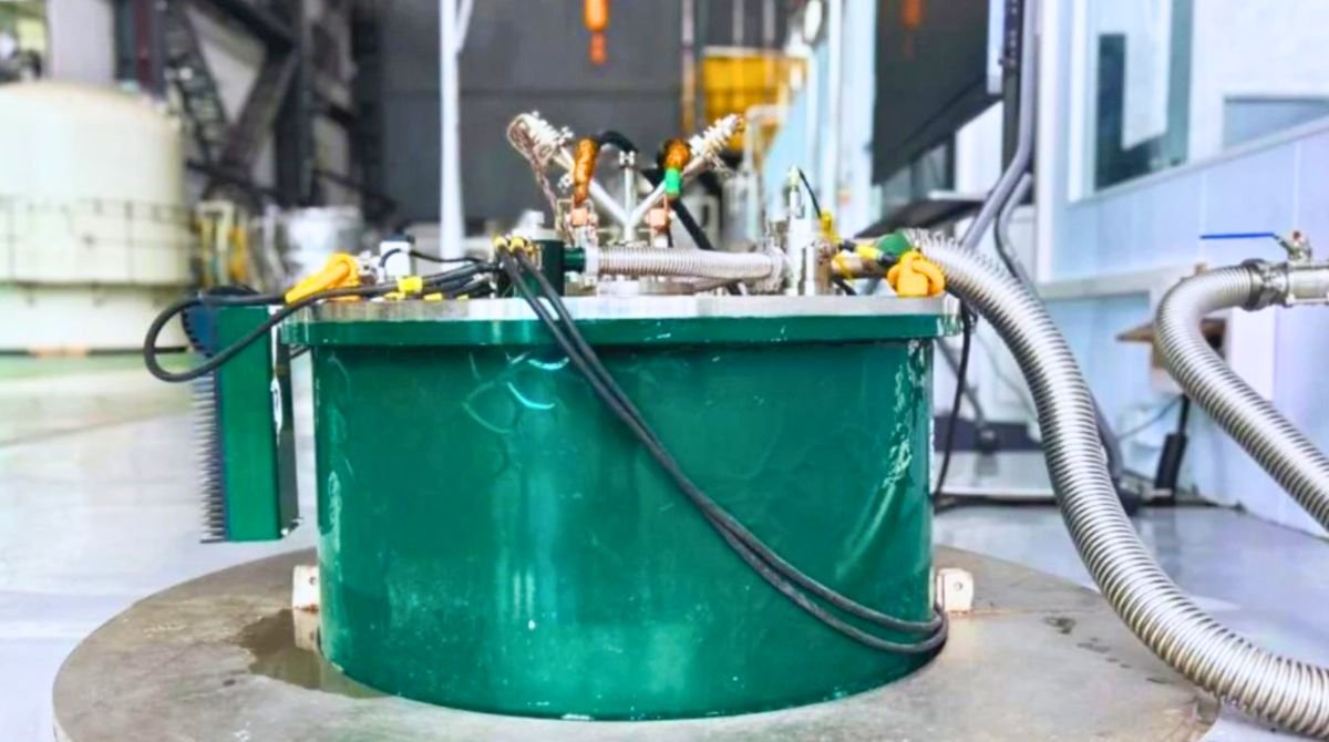 700 000 fois le champ magnétique terrestre : la Chine signe un aimant record “utilisable”, et pas juste un exploit, avec des retombées possibles pour la fusion et l’analyse médicale