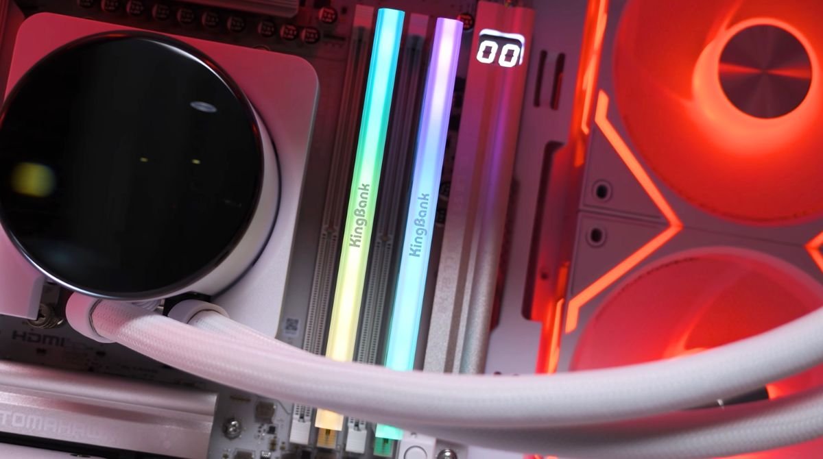 La DDR5 est devenue indécente : on a testé la RAM “chinoise” censée coûter moins cher, et le résultat surprend