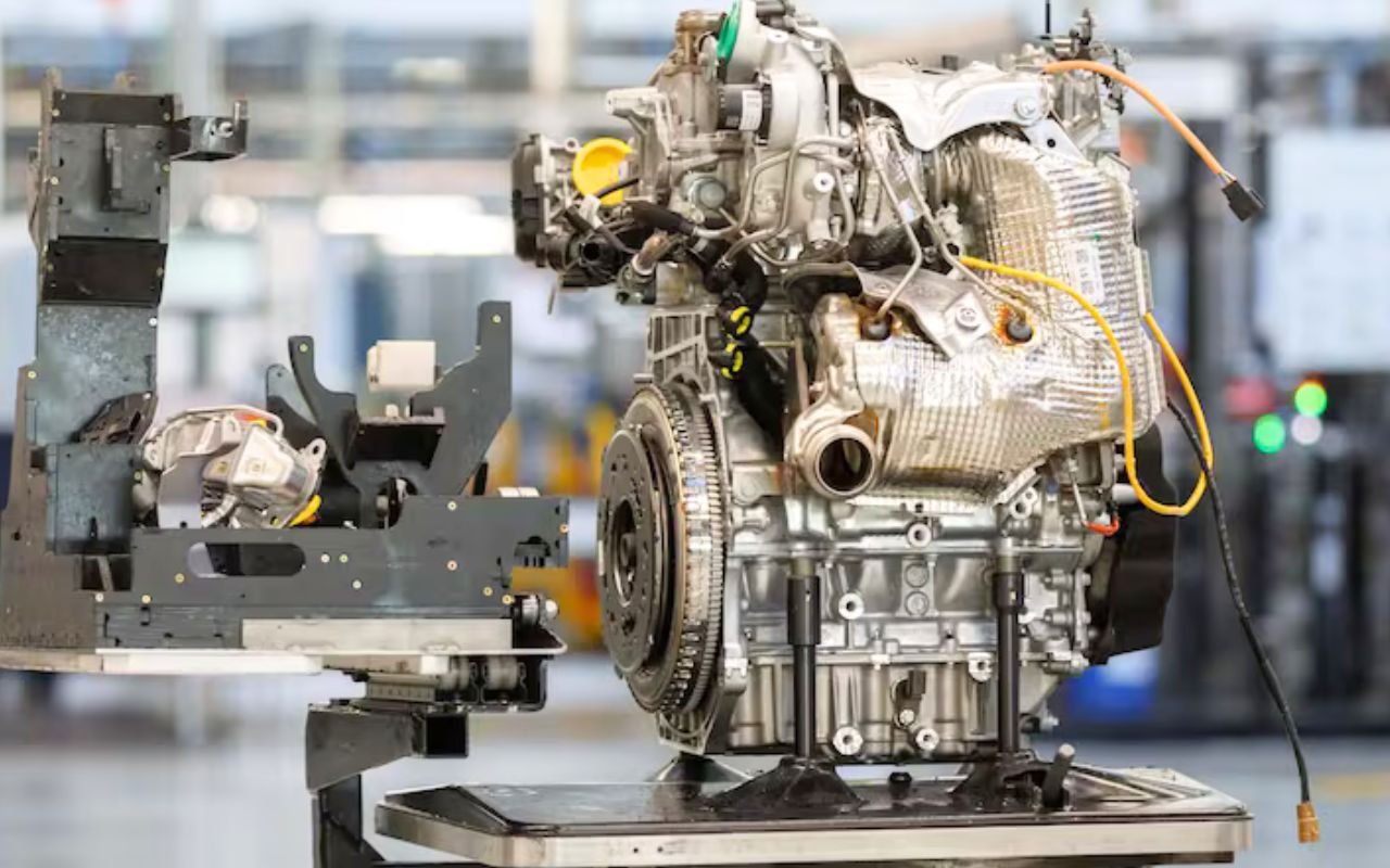 Le V6 biturbo W30 hybride arrive en 2028 chez Renault-Geely avec 536 ch