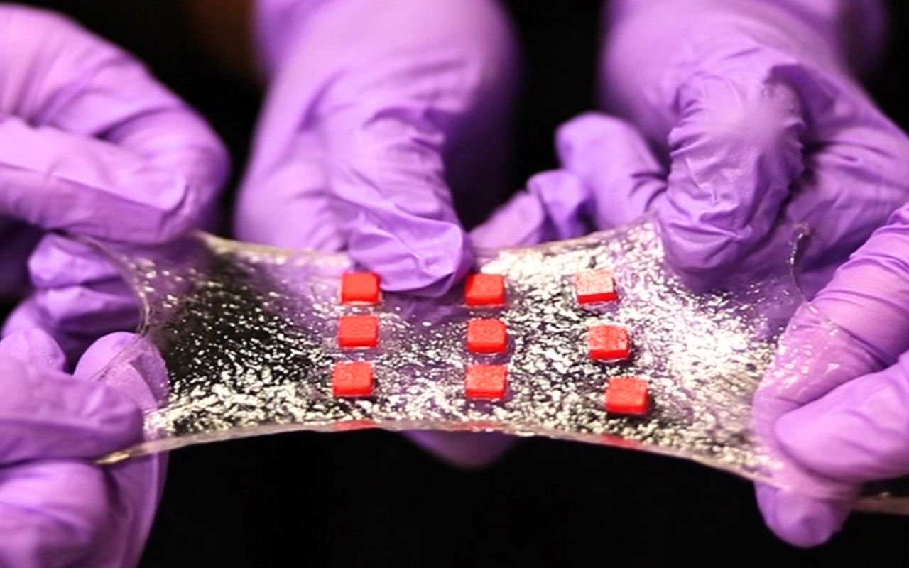 Ce générateur en hydrogel produit de l’électricité avec l’humidité et résiste à 8 000 pliages extrêmes