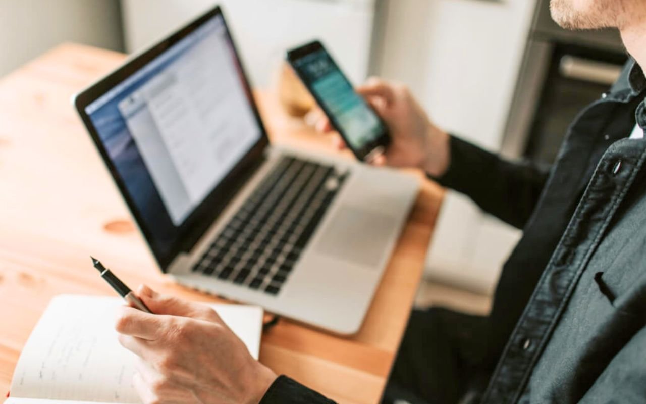 Avant d’appeler leur expert-comptable, ces PME demandent désormais conseil à une IA