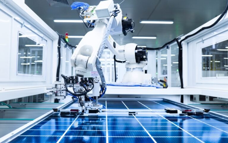907 W et 29,2% de rendement pour le nouveau panneau Trina Solar, les installateurs n’en reviennent toujours pas de cette prouesse