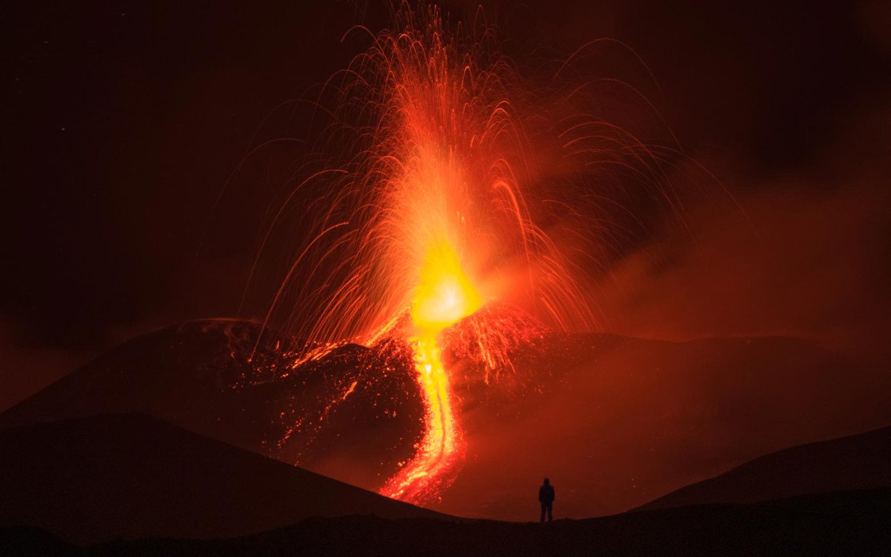 Un volcan calme peut devenir explosif du jour au lendemain : les volcanologues ont enfin identifié le mécanisme qui déclenche ce basculement
