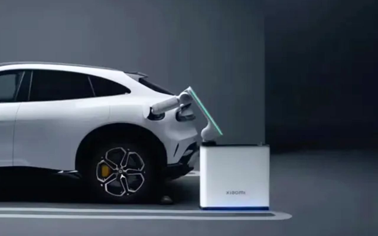 Xiaomi attaque Tesla là où ça fait mal : la SU7 inclut enfin ce que Tesla facture encore