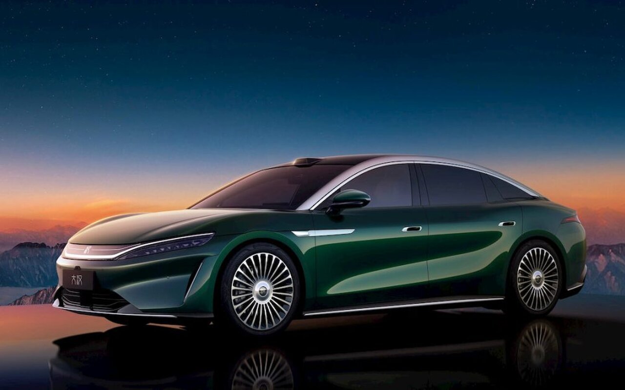 37 000 dollars, 1 008 km d’autonomie, recharge éclair : la BYD Great Han s’attaque frontalement à Tesla sur les berlines premium