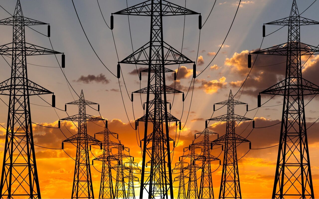 100 996 GWh en une semaine sous la canicule : les États-Unis pulvérisent un record absolu de production électrique que personne n’avait jamais approché