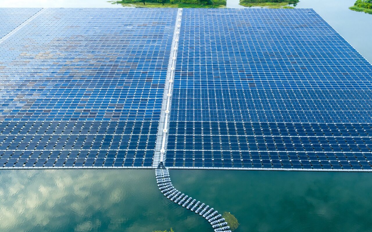 1 324 MW de solaire flottant proposés sur six lacs sud-coréens, dont deux sites seulement ont franchi le premier examen