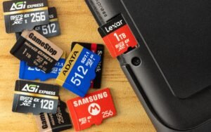 351 cartes microSD écrites jusqu’à la panne, 133 Po plus tard : 6 des 7 SanDisk testées ont lâché