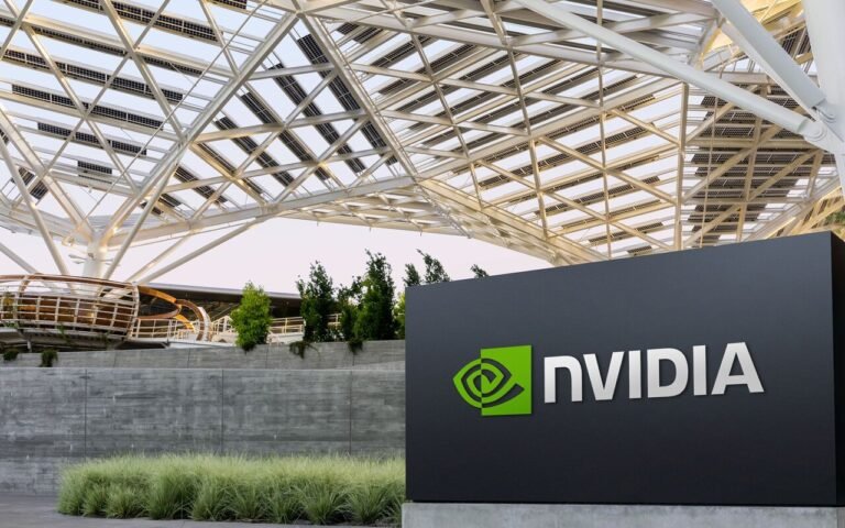 Intel et SpaceX pèsent près de 80 % du portefeuille coté de Nvidia, et les deux lignes ont déjà fondu de plusieurs milliards en six semaines