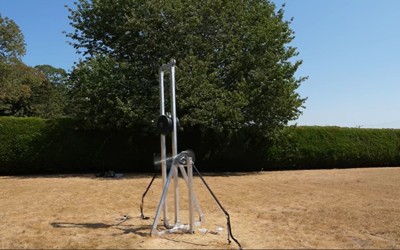Comment Tom Stanton a dépassé Mach 1,01 avec un trébuchet mû par la gravité, un exploit que personne n’avait réalisé avant lui