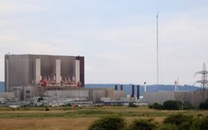 6 GW de petits réacteurs visés au Royaume-Uni : le Xe-100 entre dans un examen de trois ans, et la centrale de Hartlepool s’arrête en 2030