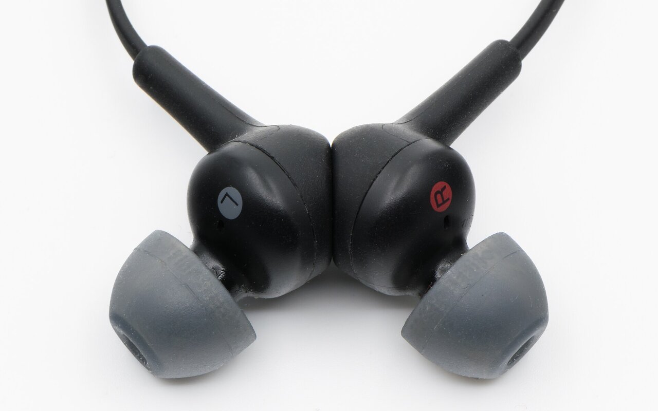 Casque Sony WI-XB400, écouteurs sans fil noirs avec boîtier de charge