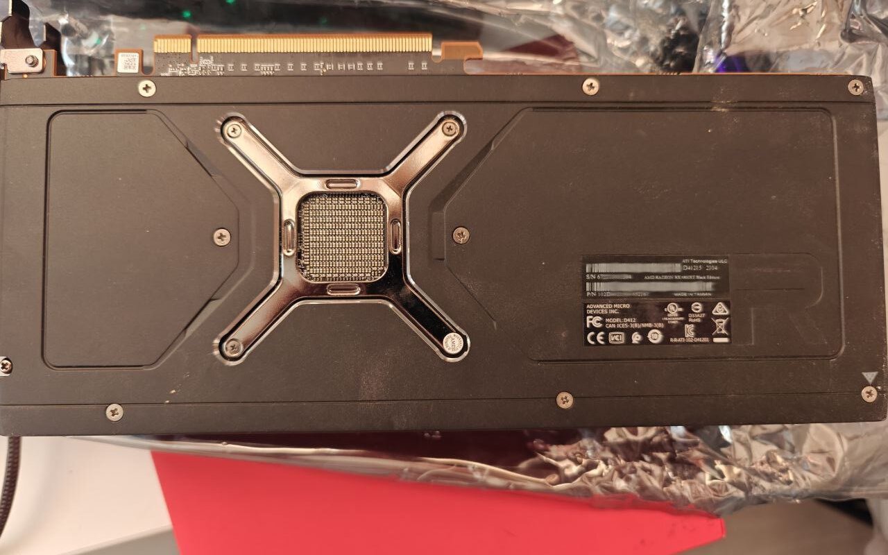 Carte graphique AMD Radeon RX 6800 XT vue arrière
