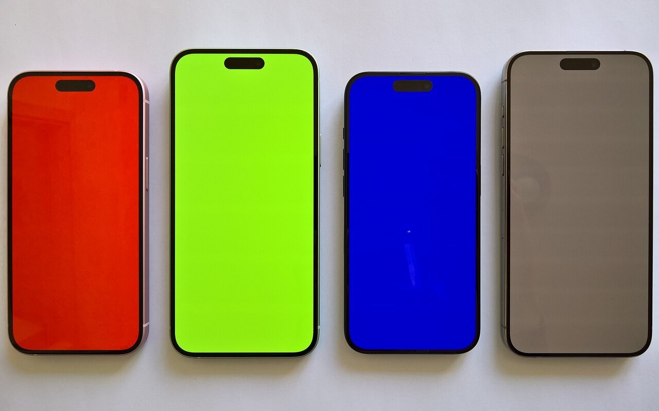 iPhone Apple avec écran OLED
