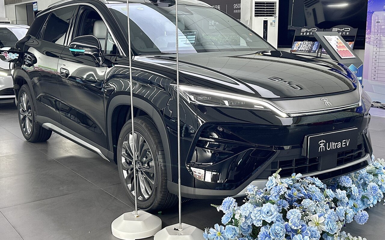 BYD Song Ultra EV, vue du véhicule électrique BYD