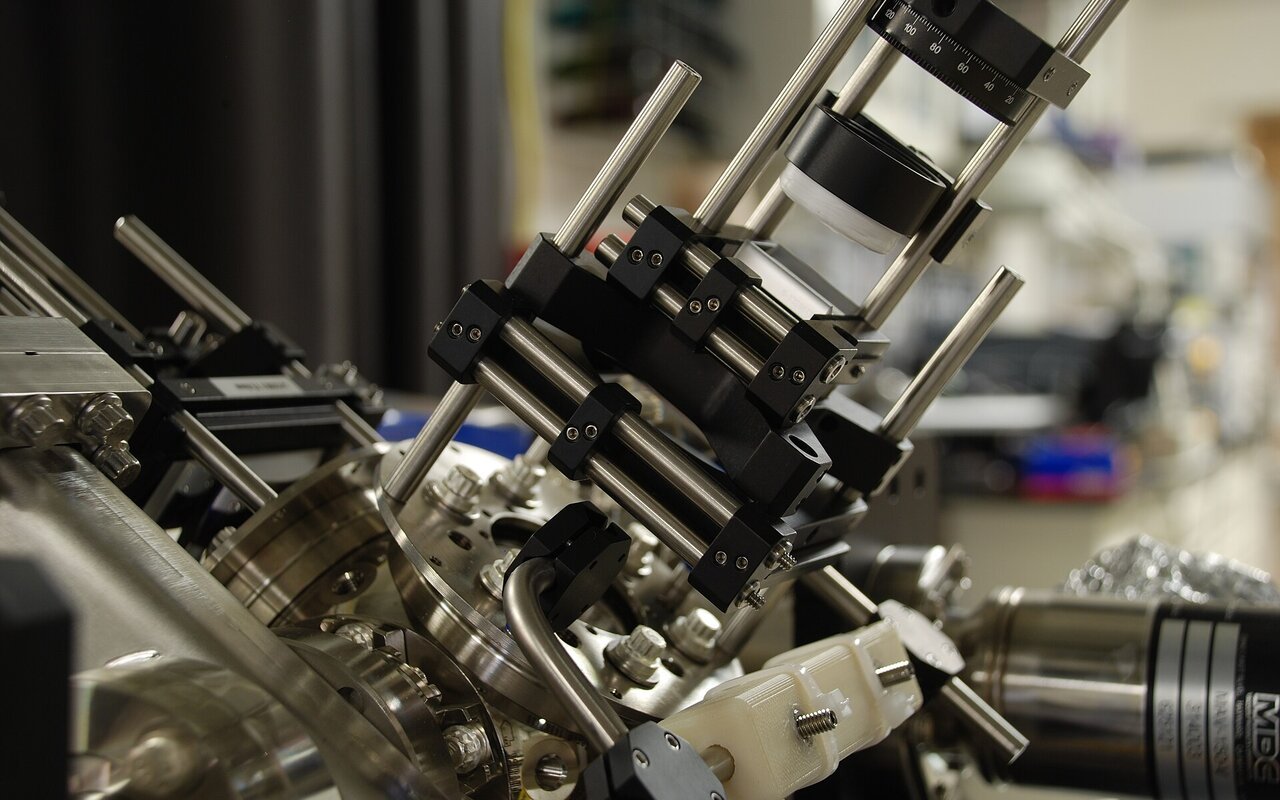 Bras d'un piège magnéto-optique 2D pour la création d'un faisceau d'atomes de rubidium