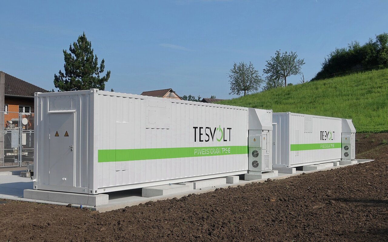 Système de stockage d'énergie par batterie de grande capacité