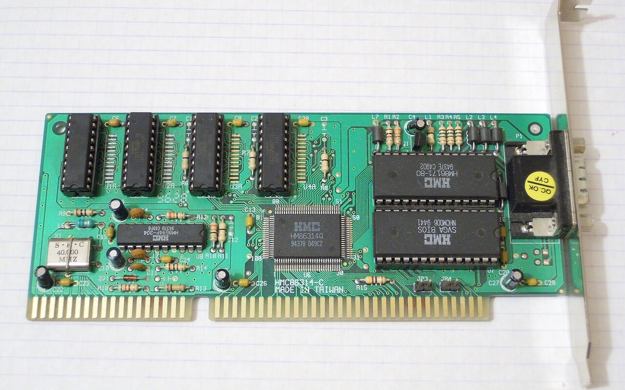 Carte vidéo ISA avec puces HMC HM86314Q et HM86171-80, connecteurs dorés visibles