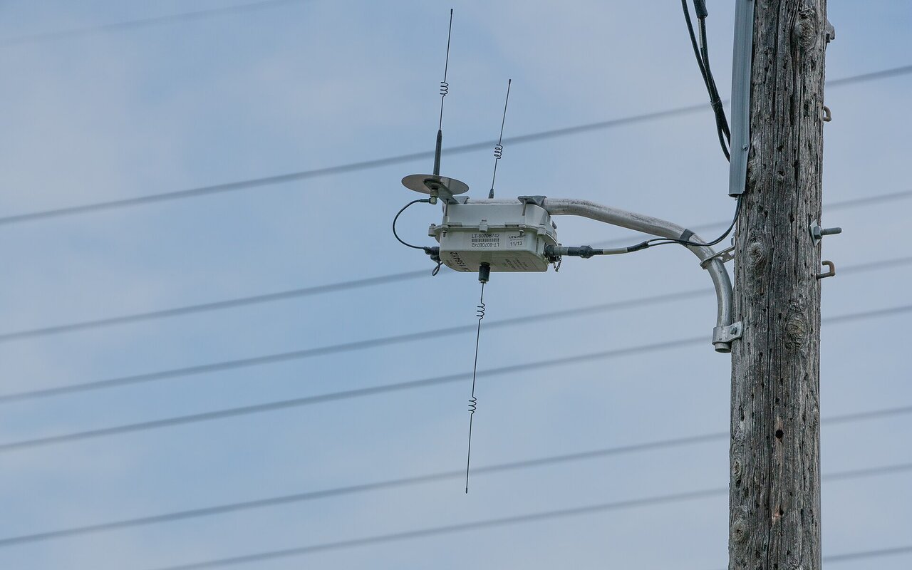 Antenne de comptage intelligent Cellnet UtiliNet montée sur un poteau à Minneapolis