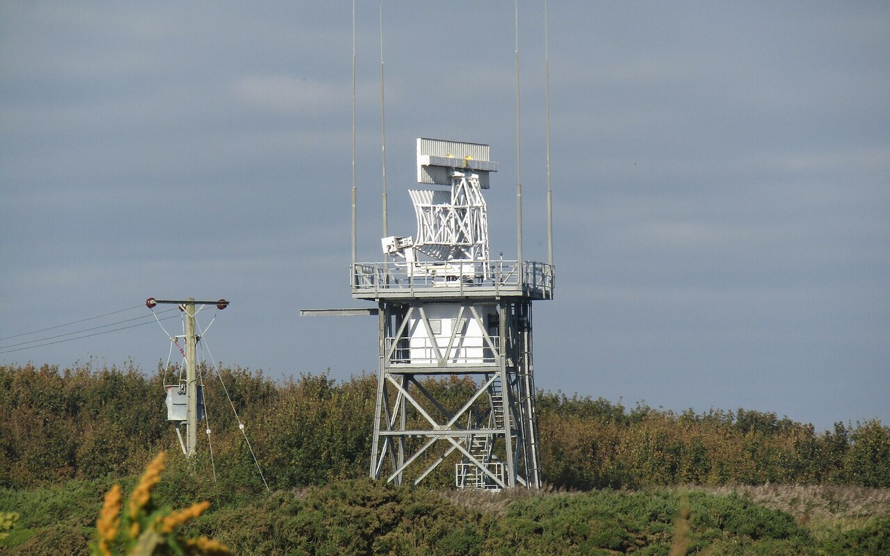 Station radar du National Air Traffic Services (NATS) à Overstand, Norfolk, Angleterre