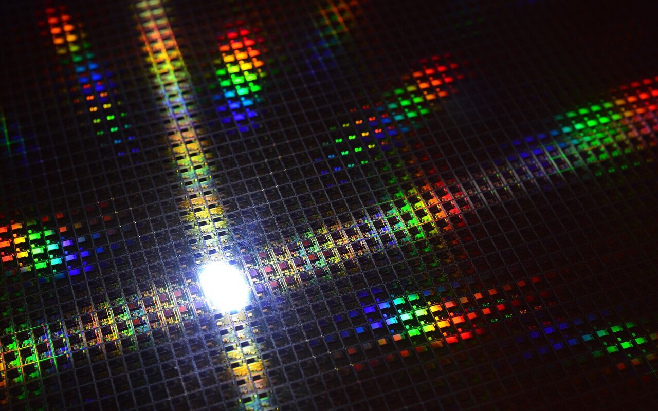 Vue oblique d'une section de wafer de silicium