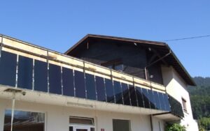 1 200 watts branchés sur une prise sans accord de raccordement en Californie, mais aucun kit n’avait fini la certification UL en janvier 2026