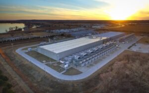 1 emploi permanent par mégawatt, mais aucun chiffre complet transmis : trois sénateurs chiffrent la facture des data centers d’IA