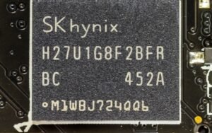 138 milliards d’euros de valorisation évoqués, mais l’introduction en Bourse est arrêtée : SK hynix promet une usine Solidigm sans site ni date
