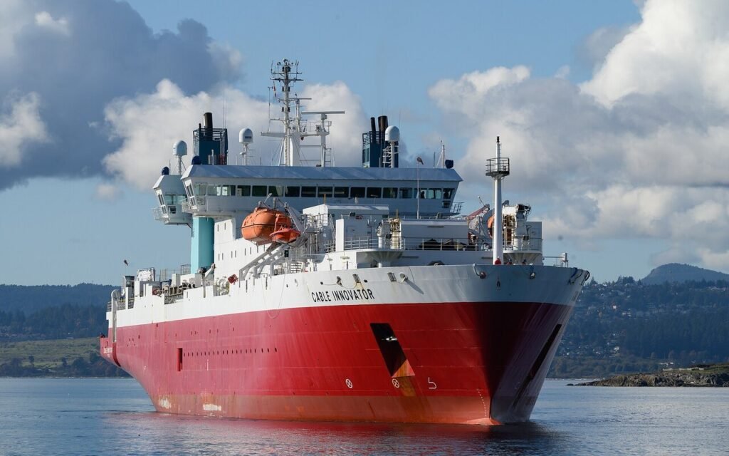 4 600 km d’Atlantique pour éviter les Etats-Unis, mais aucun client confirmé : le câble Leif Erikson cherche un actionnaire canadien