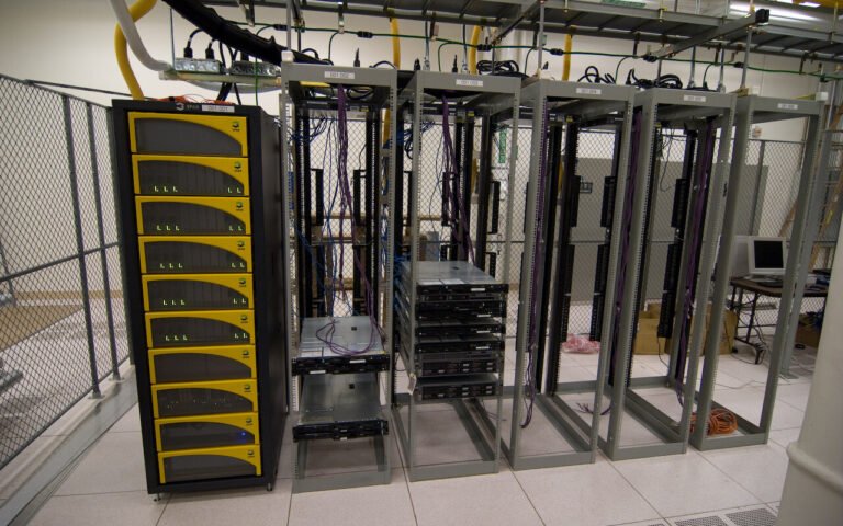 40 milliards de dollars de dette pour des GPU annoncés sur X, mais ni prix final ni modèles confirmés : Musk prédit une consolidation des neoclouds