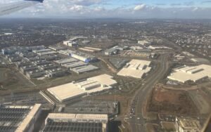 427 millions de dollars payés fin février, mais aucun data center : Amazon cède 25 acres au comté de Loudoun et 5 millions pour le logement