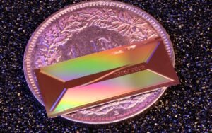 Cette miniaturisation révolutionnaire transforme un laser de salle entière en puce microscopique et bouleverse métrologie et LiDAR